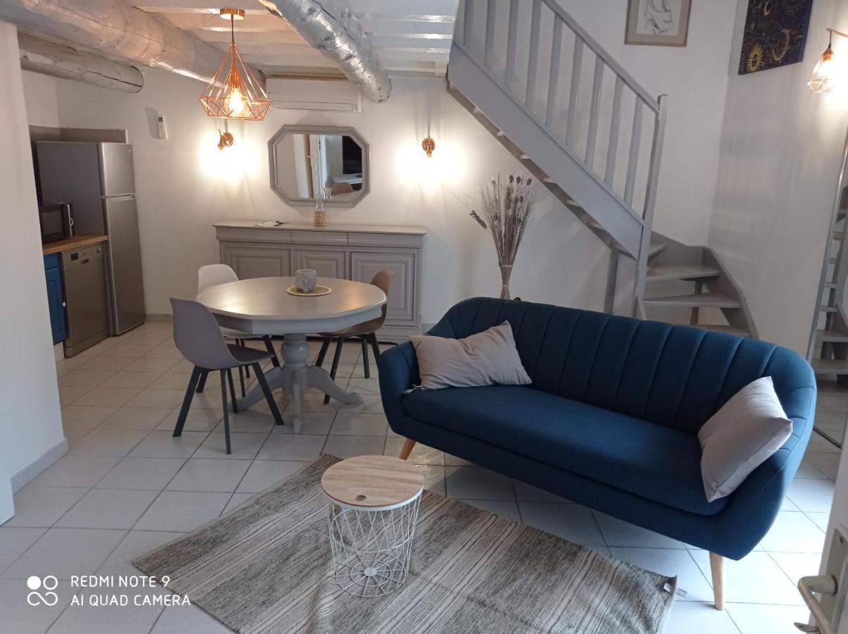 Appartements Et Valreas Bagian luar foto