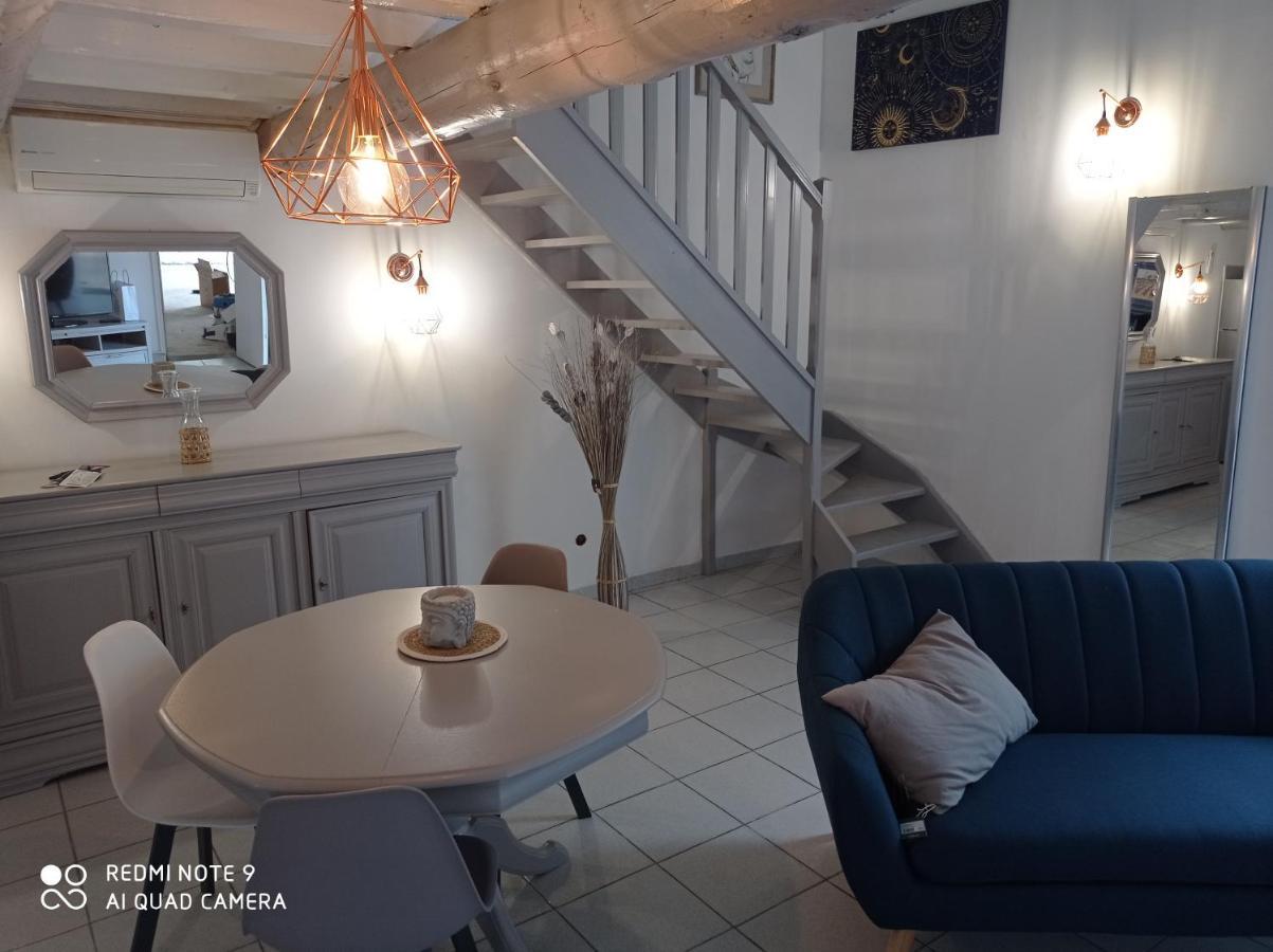 Appartements Et Valreas Bagian luar foto