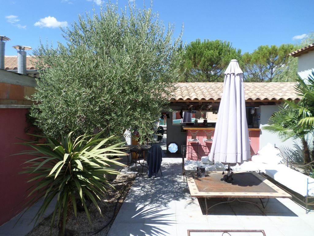 Appartements Et Valreas Bagian luar foto