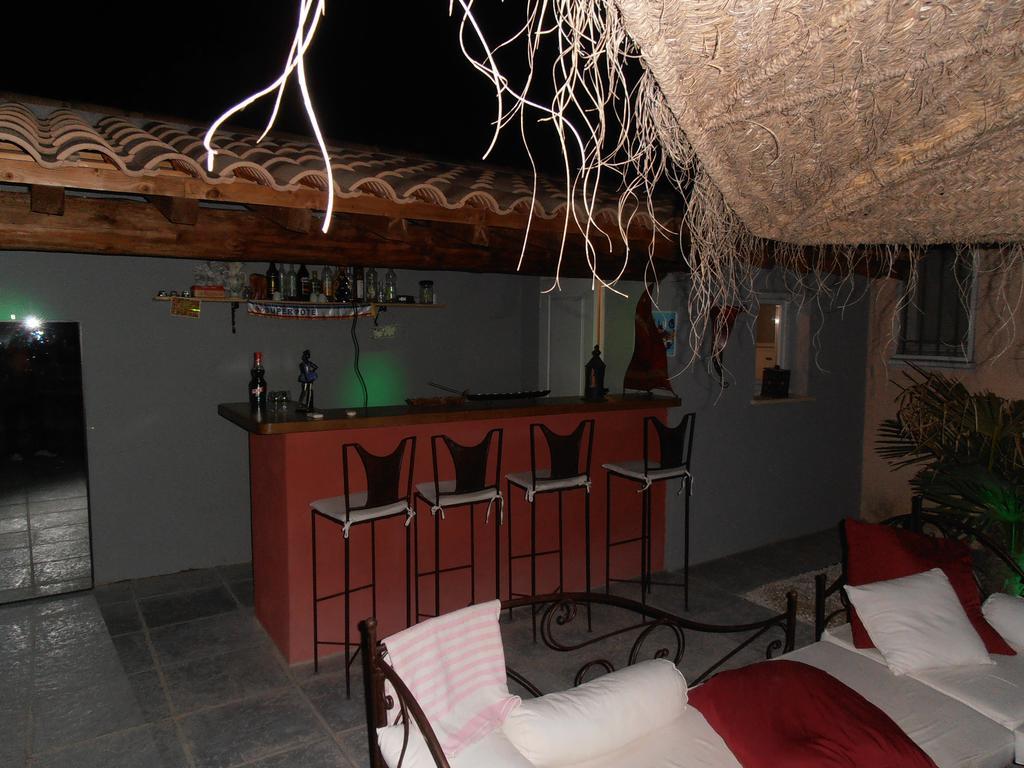 Appartements Et Valreas Ruang foto