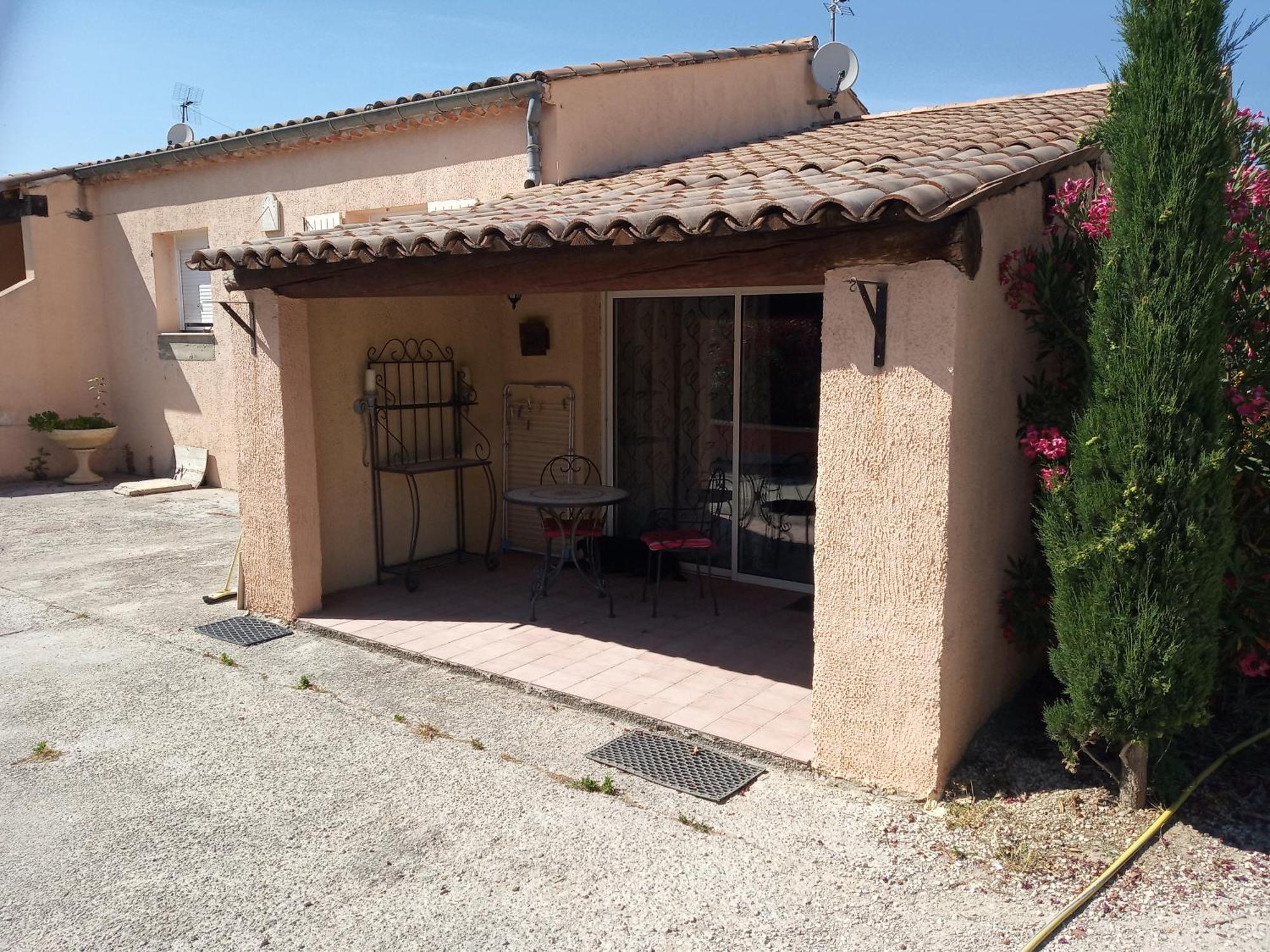 Appartements Et Valreas Ruang foto