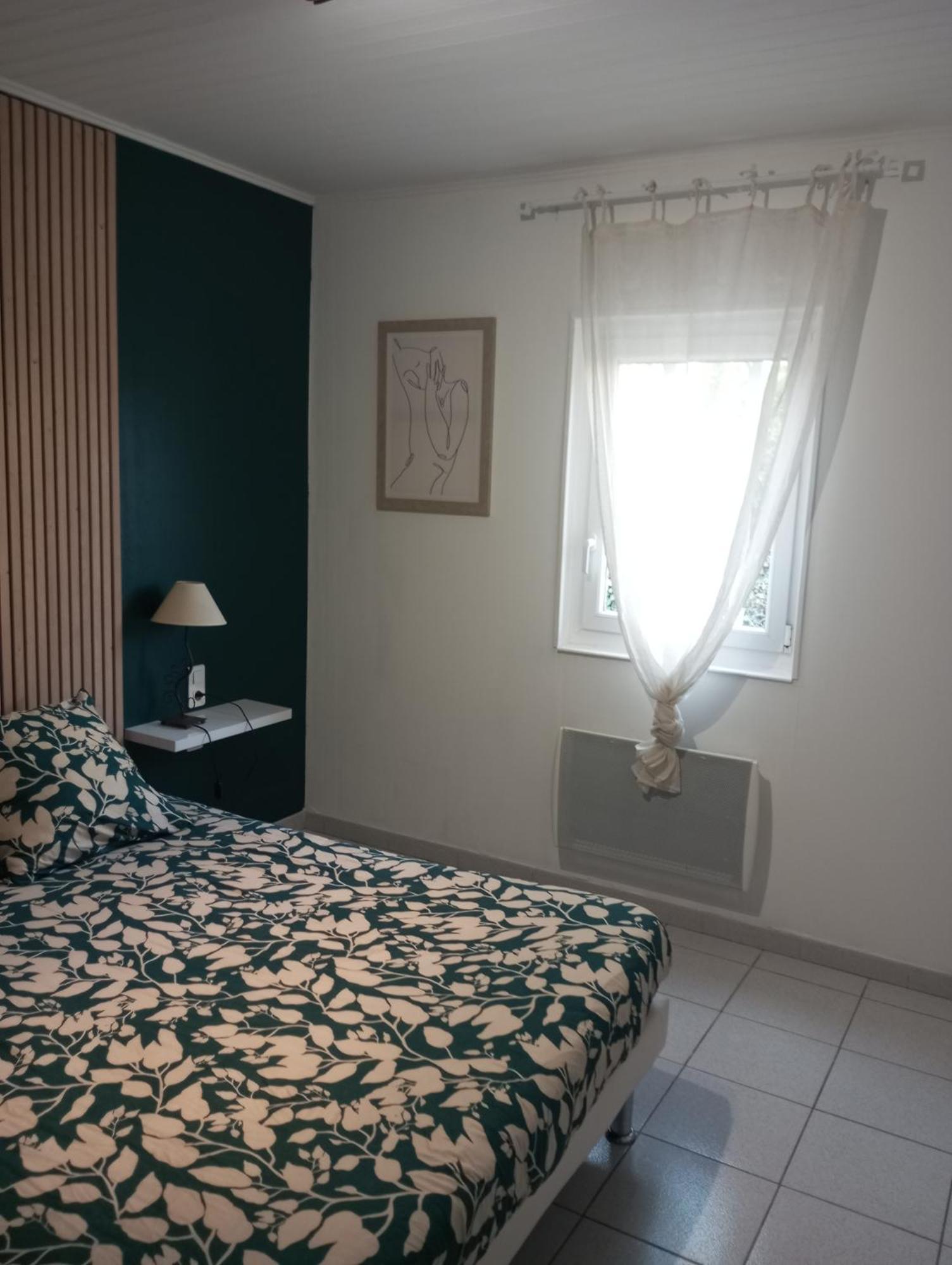 Appartements Et Valreas Bagian luar foto